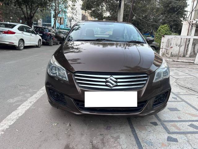 https://images10.gaadi.com/usedcar_image/4524960/original/processed_8be5ff3a37f7904f30cf42f85e8394dc.jpg?imwidth=6400