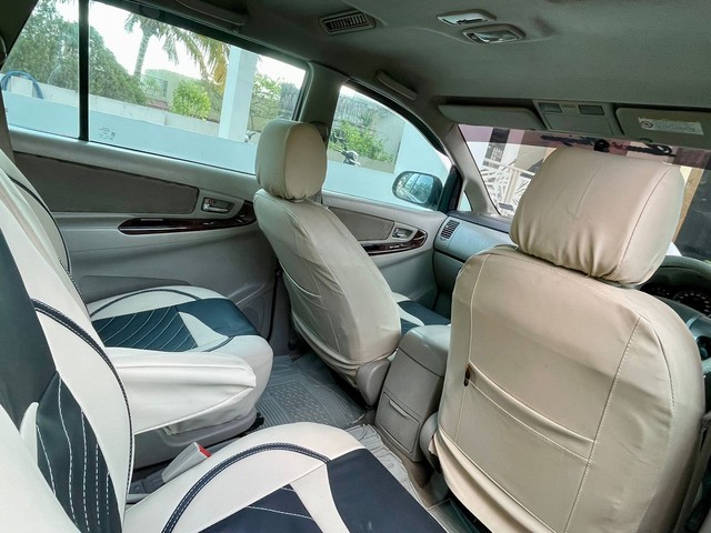 Second-hand 2014 Toyota Innova 2.5 G (Diesel) 7 Seater BS IV for sale in Yavatmal-6