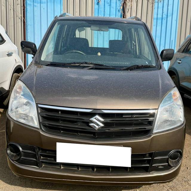 https://images10.gaadi.com/usedcar_image/4524966/original/processed_1abf0f8f368065fab6cccb07cf554397.jpg?imwidth=6402