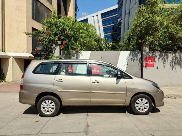 https://images10.gaadi.com/usedcar_image/4524987/original/processed_3f1d54f9b489b6ab531f4b72f1a74c52.jpeg?imwidth=6401