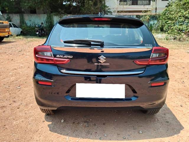 https://images10.gaadi.com/usedcar_image/4524988/original/processed_e965bcb1c50968ed941abfdc3561c382.jpg?imwidth=6401