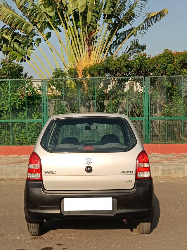 https://images10.gaadi.com/usedcar_image/4525020/original/processed_27232b04e0695084485e25796af1774c.jpg?imwidth=6402