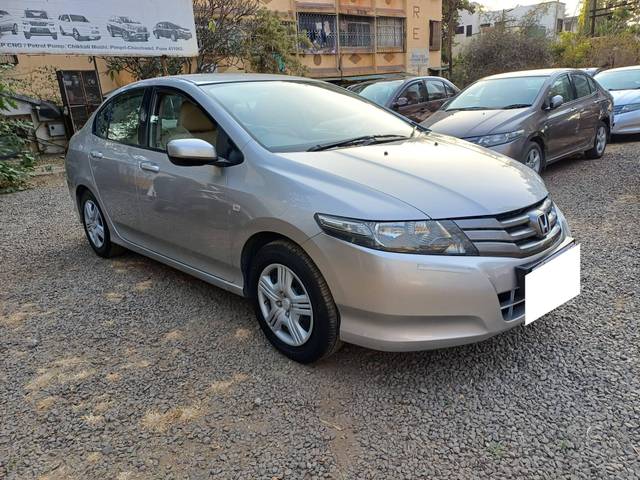 https://images10.gaadi.com/usedcar_image/4525032/original/processed_618fc5c324fe401b28097aa507249d8d.jpg?imwidth=6400