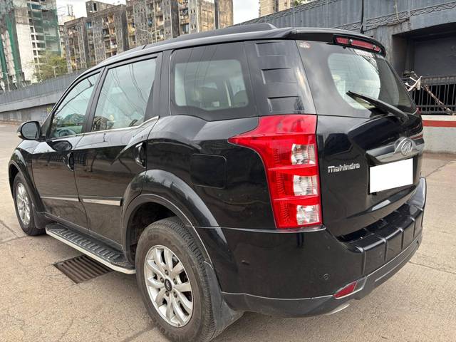 https://images10.gaadi.com/usedcar_image/4525045/original/processed_7b2e59f2aeb68c088c16a40cf04e0f3b.jpeg?imwidth=6402