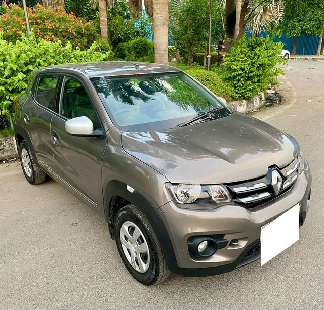 https://images10.gaadi.com/usedcar_image/4525062/original/processed_aa058e6effe93cf913965d1476260259.jpg?imwidth=6400