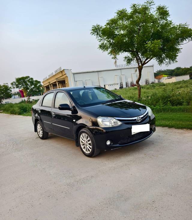 https://images10.gaadi.com/usedcar_image/4525067/original/processed_68e6f0830cdb9194f2757e46c450730a.jpg?imwidth=6400
