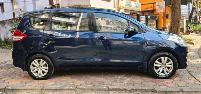 https://images10.gaadi.com/usedcar_image/4525068/original/processed_91372443-99bb-4e3a-98fd-36df6017a180.jpg?imwidth=6401