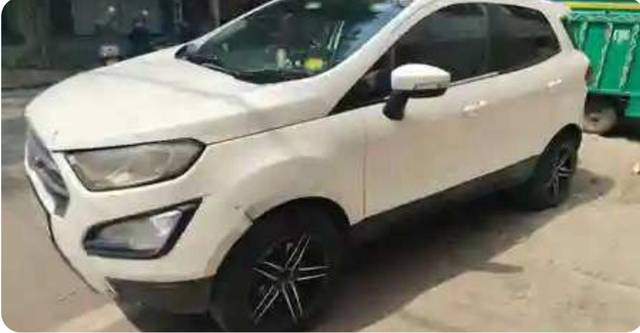 https://images10.gaadi.com/usedcar_image/4525137/original/7276896d-ebf1-4d62-8590-9c3133924f90.jpg?imwidth=6400