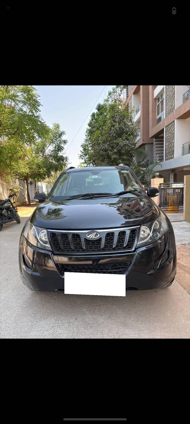 https://images10.gaadi.com/usedcar_image/4525155/original/processed_facb8af5d506e03320eb3d4a79cfa8f7.jpg?imwidth=6402