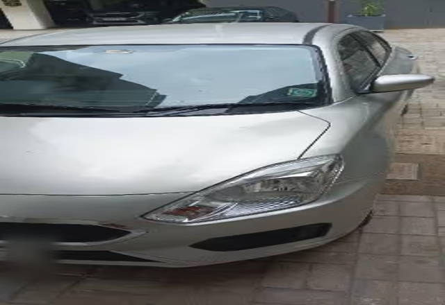 https://images10.gaadi.com/usedcar_image/4525164/original/b11c7f4a-6aef-482f-ab63-17964e5d64bb.?imwidth=6400
