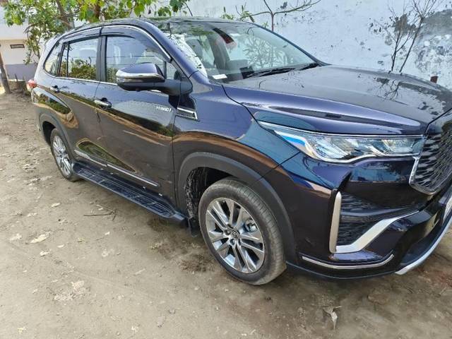 https://images10.gaadi.com/usedcar_image/4525165/original/processed_90fed235-8b1a-45c7-a286-55e198f933d6.jpg?imwidth=6400
