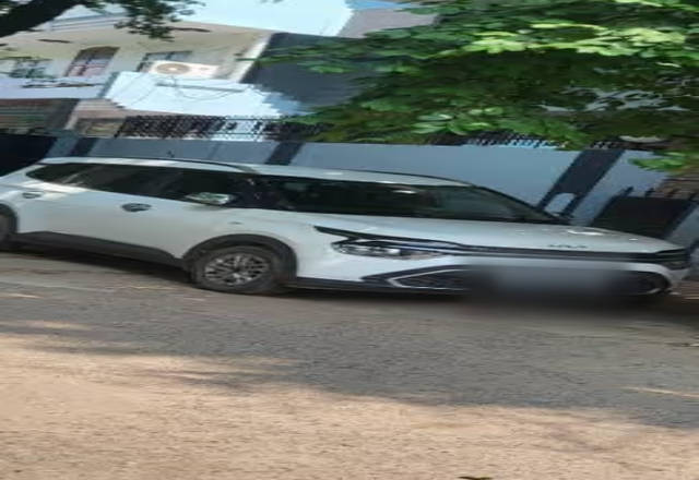 https://images10.gaadi.com/usedcar_image/4525201/original/9ca9f0c0-09cc-4c5b-86b9-980587680d3b.?imwidth=6400