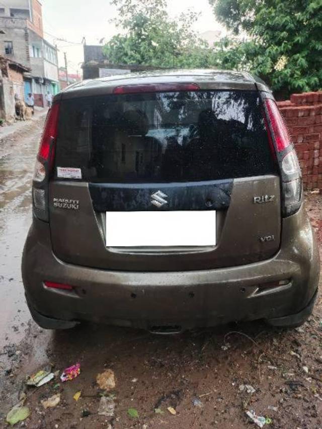 https://images10.gaadi.com/usedcar_image/4525204/original/processed_1917be04-ee61-4373-8a72-42a776aa61ff.jpg?imwidth=6401