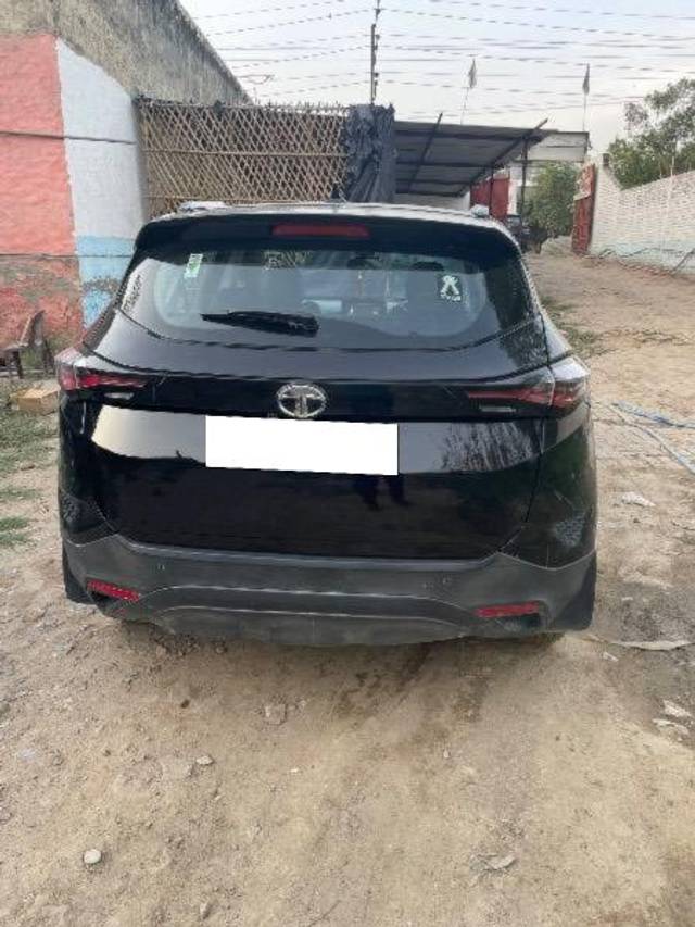 https://images10.gaadi.com/usedcar_image/4525208/original/processed_b0f1b911-6997-453d-a2f1-18ccbc3c39d3.jpeg?imwidth=6401