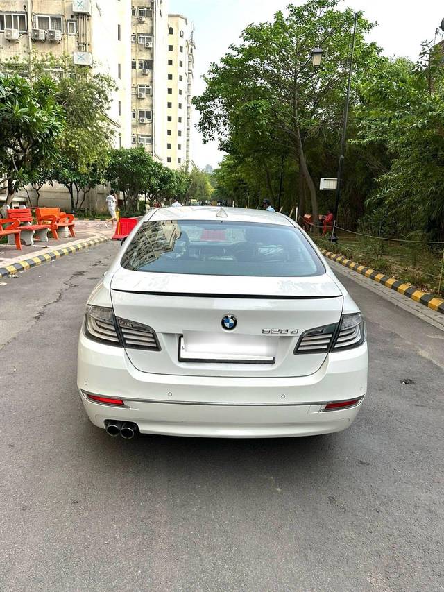https://images10.gaadi.com/usedcar_image/4525211/original/processed_fc0482a13bb54afd2e4220c4f0dede93.jpg?imwidth=6401