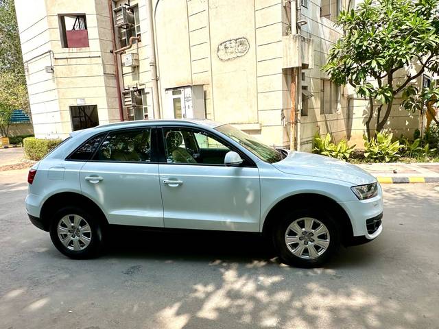 https://images10.gaadi.com/usedcar_image/4525216/original/1fe0861d0f35a19c98bff643c904f4b5.jpg?imwidth=6401