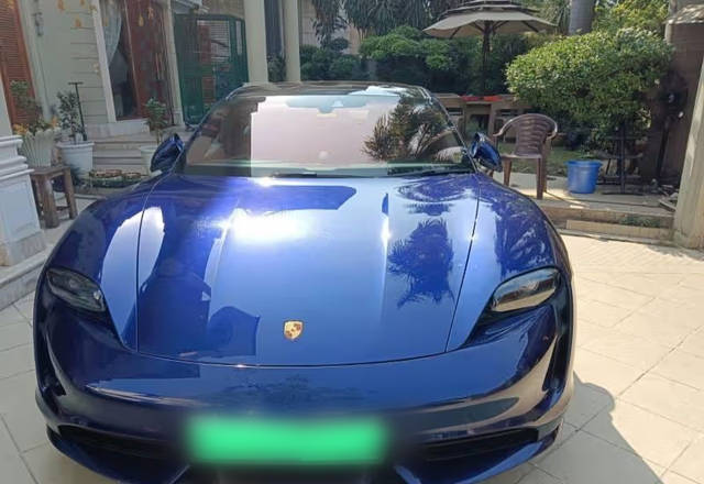 https://images10.gaadi.com/usedcar_image/4525247/original/591a8edb-3820-43d8-a47d-039946390cab.?imwidth=6400