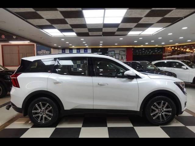 https://images10.gaadi.com/usedcar_image/4525256/original/processed_dacd6b9eebbb1e493f567779b6b934ec.jpg?imwidth=6401
