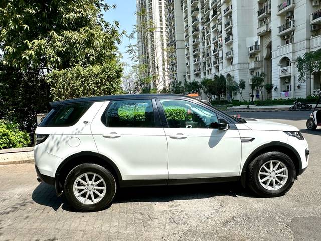 https://images10.gaadi.com/usedcar_image/4525260/original/d5d2c3b6c10ad511a40e9642fca67ada.jpg?imwidth=6401