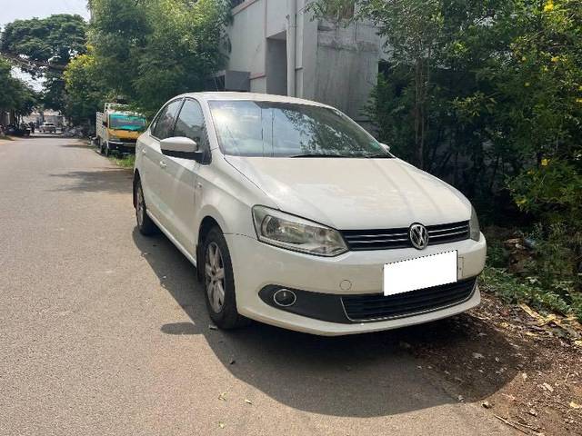 https://images10.gaadi.com/usedcar_image/4525261/original/processed_116e5bf3-9ce6-43f0-9084-ed57d09c96ac.jpeg?imwidth=6400