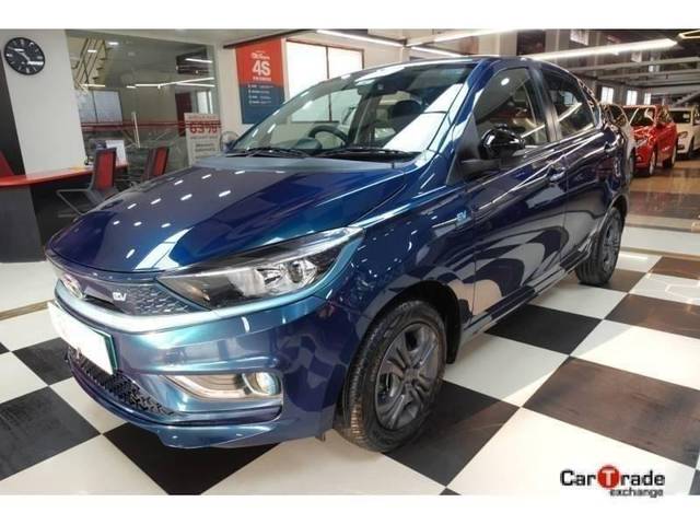 https://images10.gaadi.com/usedcar_image/4525289/original/processed_2cb5df13f57ab1c816e6e5ebfc66d1fb.jpg?imwidth=6400