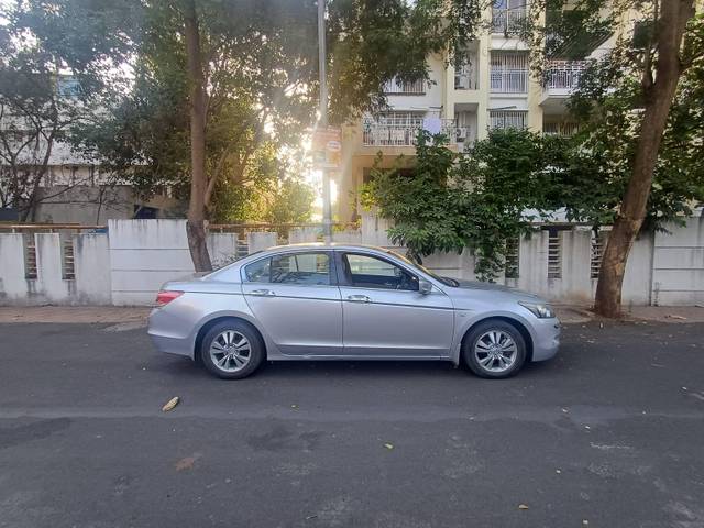 https://images10.gaadi.com/usedcar_image/4525295/original/processed_dda6c40a-91a2-46fb-ac79-420bcce853ae.jpg?imwidth=6401