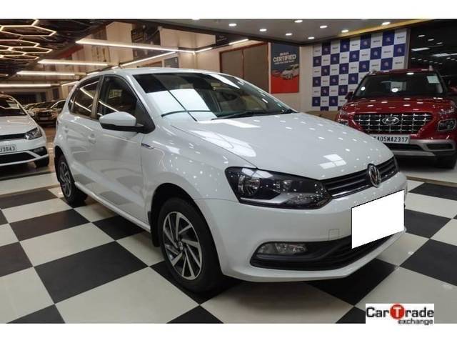 https://images10.gaadi.com/usedcar_image/4525314/original/processed_03a9a994339aa435c24bc18eec7edac9.jpg?imwidth=6400