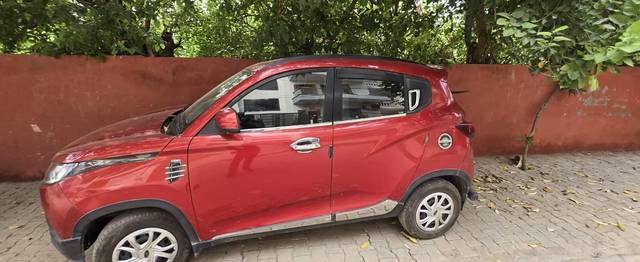 https://images10.gaadi.com/usedcar_image/4525381/original/processed_a4190294-bf0a-4a21-b9dc-9cb4fdda5e0e.jpeg?imwidth=6402