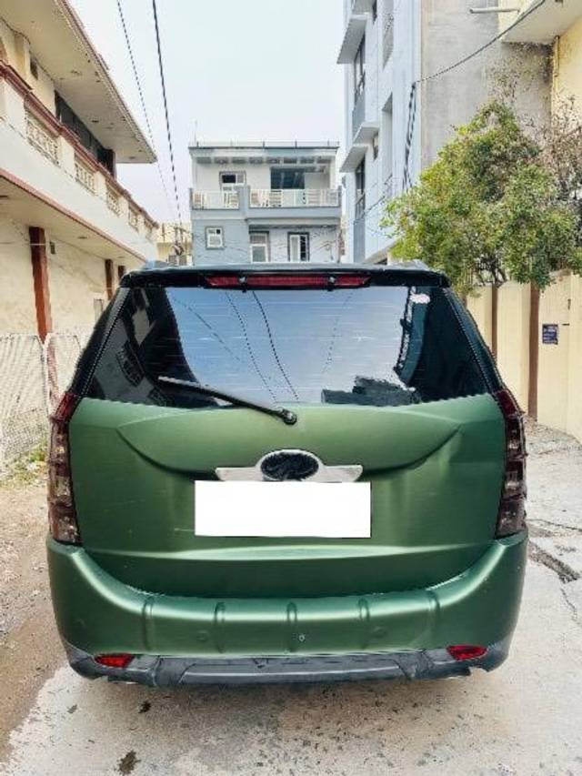 https://images10.gaadi.com/usedcar_image/4525388/original/processed_ec20e8ac-4f87-45c7-a627-f95678e26087.jpeg?imwidth=6401