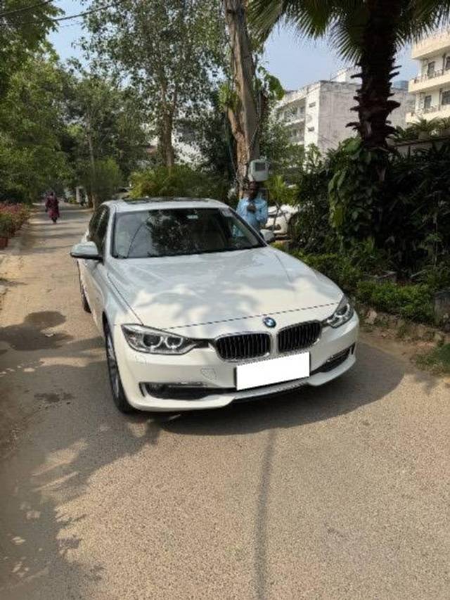 https://images10.gaadi.com/usedcar_image/4525392/original/processed_6f12ed92-350f-41f3-808f-89eadc0fc3e8.jpeg?imwidth=6400