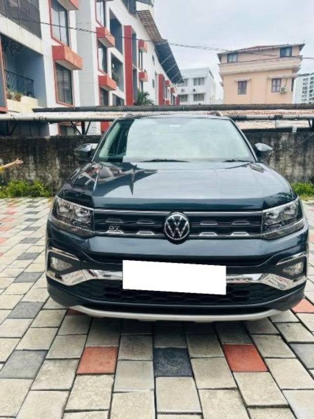 https://images10.gaadi.com/usedcar_image/4525409/original/processed_b0cc39d9-6165-4fb7-a8e2-f7aaf426c701.jpeg?imwidth=6400