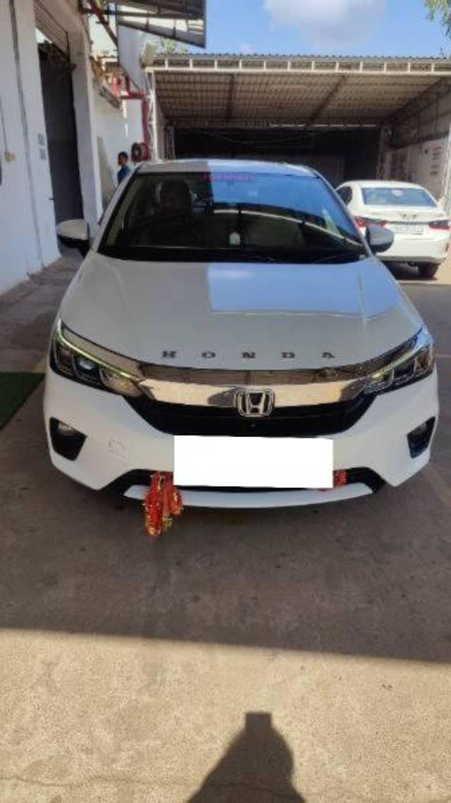 https://images10.gaadi.com/usedcar_image/4525430/original/processed_31bc22df-926a-4fa1-8f2e-d8b988541e28.jpg?imwidth=6401