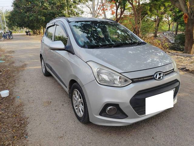 https://images10.gaadi.com/usedcar_image/4525446/original/processed_40f3b2b648e2aa0d2b74d92b08b468bb.jpg?imwidth=6400