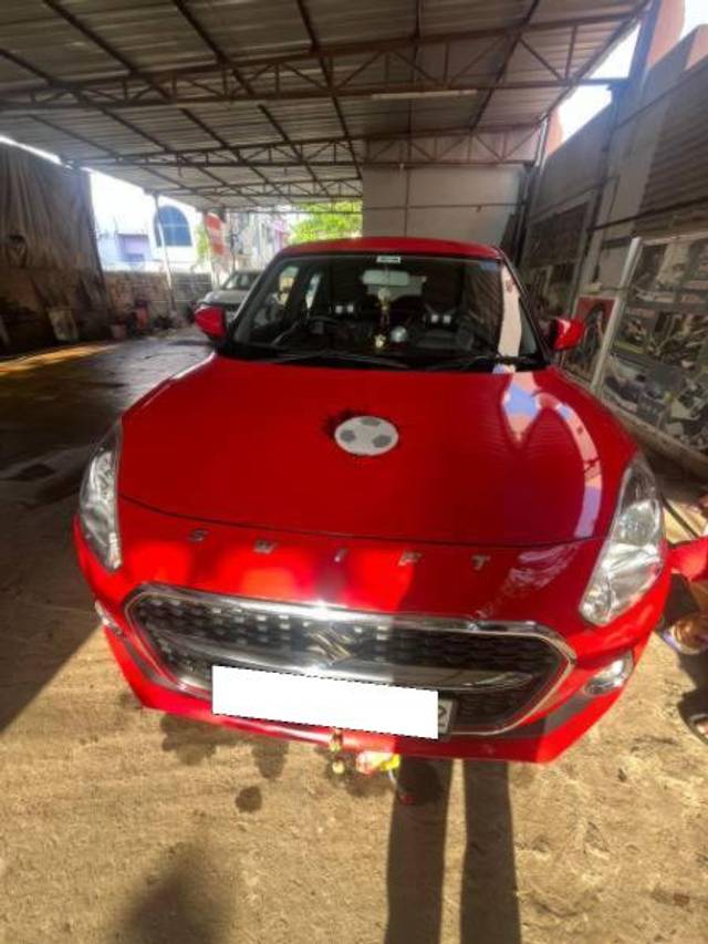 https://images10.gaadi.com/usedcar_image/4525455/original/processed_d4f3c37d-cf47-4a97-ac1d-aef2059f1c0f.jpg?imwidth=6400