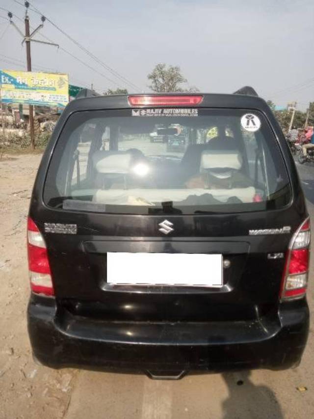 https://images10.gaadi.com/usedcar_image/4525479/original/processed_40a2f018-038f-4456-8be5-557efa66c66e.jpg?imwidth=6400