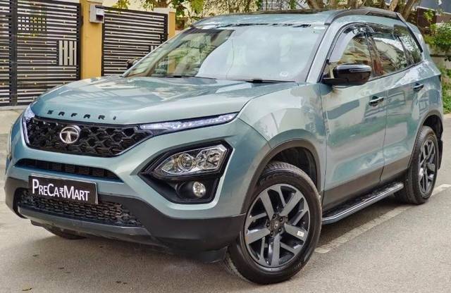 https://images10.gaadi.com/usedcar_image/4525514/original/processed_1dbbeb27940cb729a2fa446d5551e083.jpeg?imwidth=6400