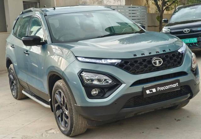 https://images10.gaadi.com/usedcar_image/4525514/original/processed_fd33e5ebfe1c8e278e63399707972cde.jpeg?imwidth=6400