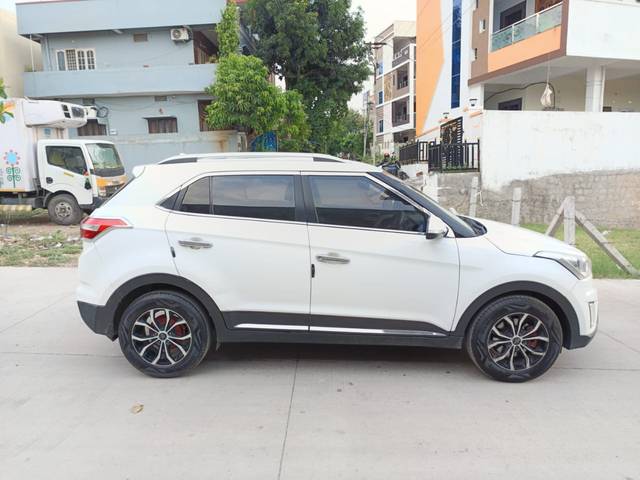 https://images10.gaadi.com/usedcar_image/4525516/original/f117e5636858def445a0ae498de269ef.jpg?imwidth=6401