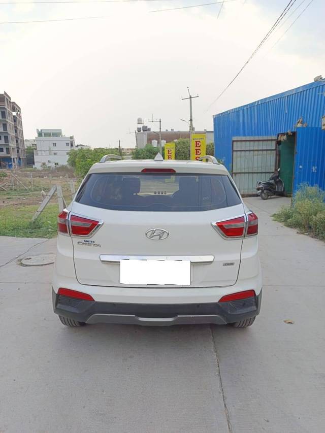 https://images10.gaadi.com/usedcar_image/4525516/original/processed_2efffe47d868814844b893d4428b950a.jpg?imwidth=6402