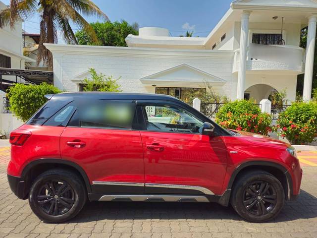 https://images10.gaadi.com/usedcar_image/4525518/original/processed_e4adbd16f47f928dc6a2458d07711f6f.jpg?imwidth=6401