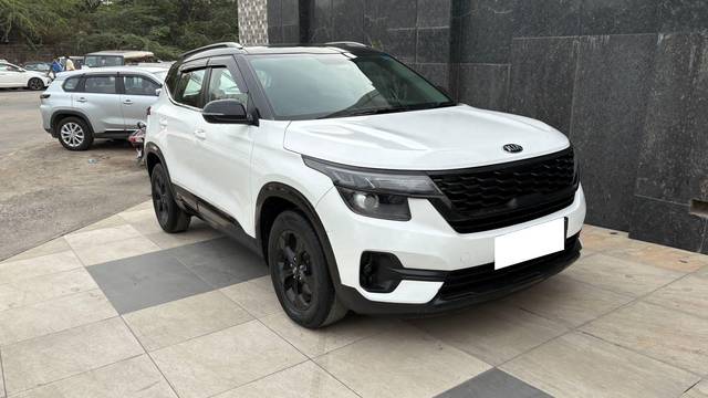 https://images10.gaadi.com/usedcar_image/4525562/original/processed_d7e5ff88449976aa6e59de1ec33dbce2.jpg?imwidth=6400