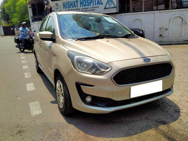 https://images10.gaadi.com/usedcar_image/4525590/original/processed_4bac7a263c13758f816b1833d38a4dd2.jpg?imwidth=6400