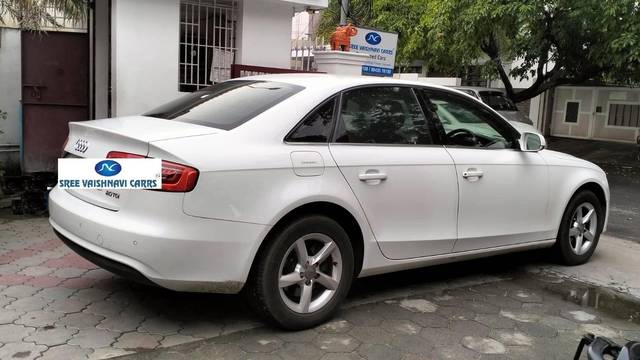 https://images10.gaadi.com/usedcar_image/4525594/original/processed_73c0d6835610552d6f4781ad3abb5ea4.jpeg?imwidth=6402