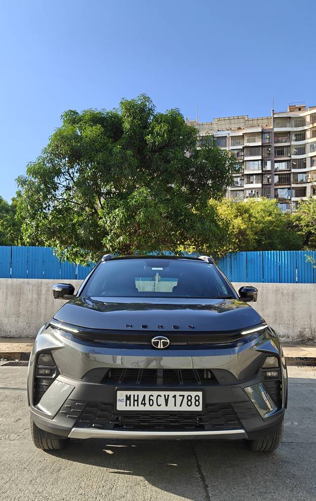 https://images10.gaadi.com/usedcar_image/4525606/original/processed_8717fc0fe2778e24a9438b03879ac18b.jpg?imwidth=6402