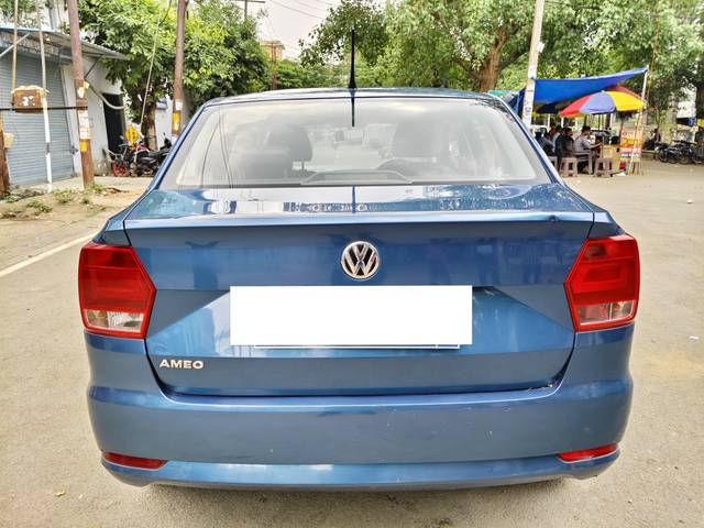 https://images10.gaadi.com/usedcar_image/4525608/original/processed_673f87751a0554da4eababf2ca875979.jpg?imwidth=6401
