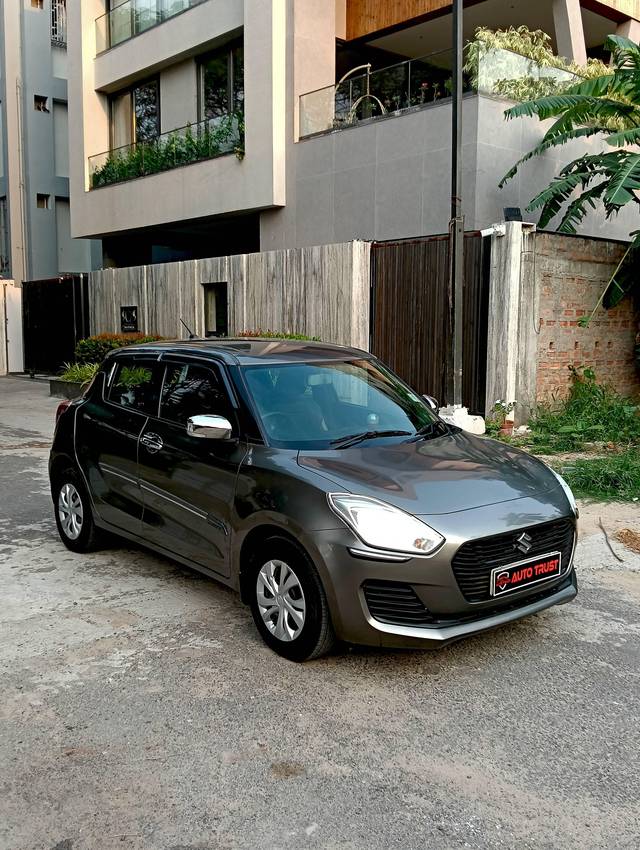 https://images10.gaadi.com/usedcar_image/4525621/original/processed_279b17536a7a1f3ce78fadbd02bb7221.jpg?imwidth=6400
