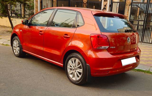https://images10.gaadi.com/usedcar_image/4525654/original/processed_a70417e437a002b236c483771207a09f.jpg?imwidth=6402