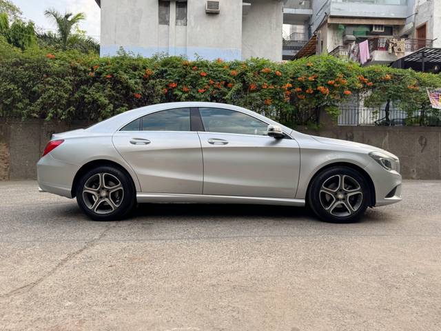 https://images10.gaadi.com/usedcar_image/4525656/original/processed_5f8e11c46e9c422275e163724d21ad28.jpg?imwidth=6401