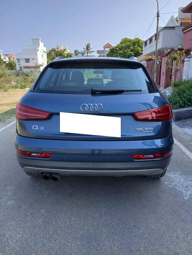 https://images10.gaadi.com/usedcar_image/4525661/original/processed_a9d38e2b640dd542390b9b98ae295cfd.jpg?imwidth=6401
