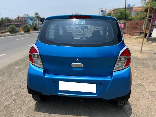 https://images10.gaadi.com/usedcar_image/4525664/original/processed_9960c832-f36e-4e3b-b829-5cd808426bd5.jpg?imwidth=6402